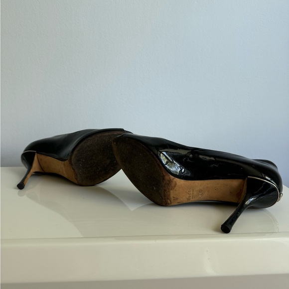 Black Patent Gucci Pumps - Picture 5 of 5